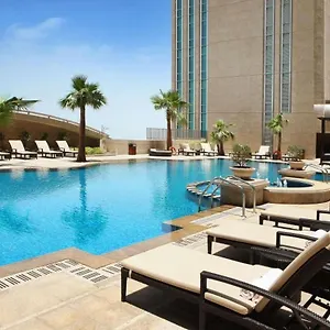 מלון Sofitel Corniche, אבו דאבי