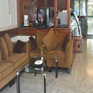 Tulip Al Rahba Отель